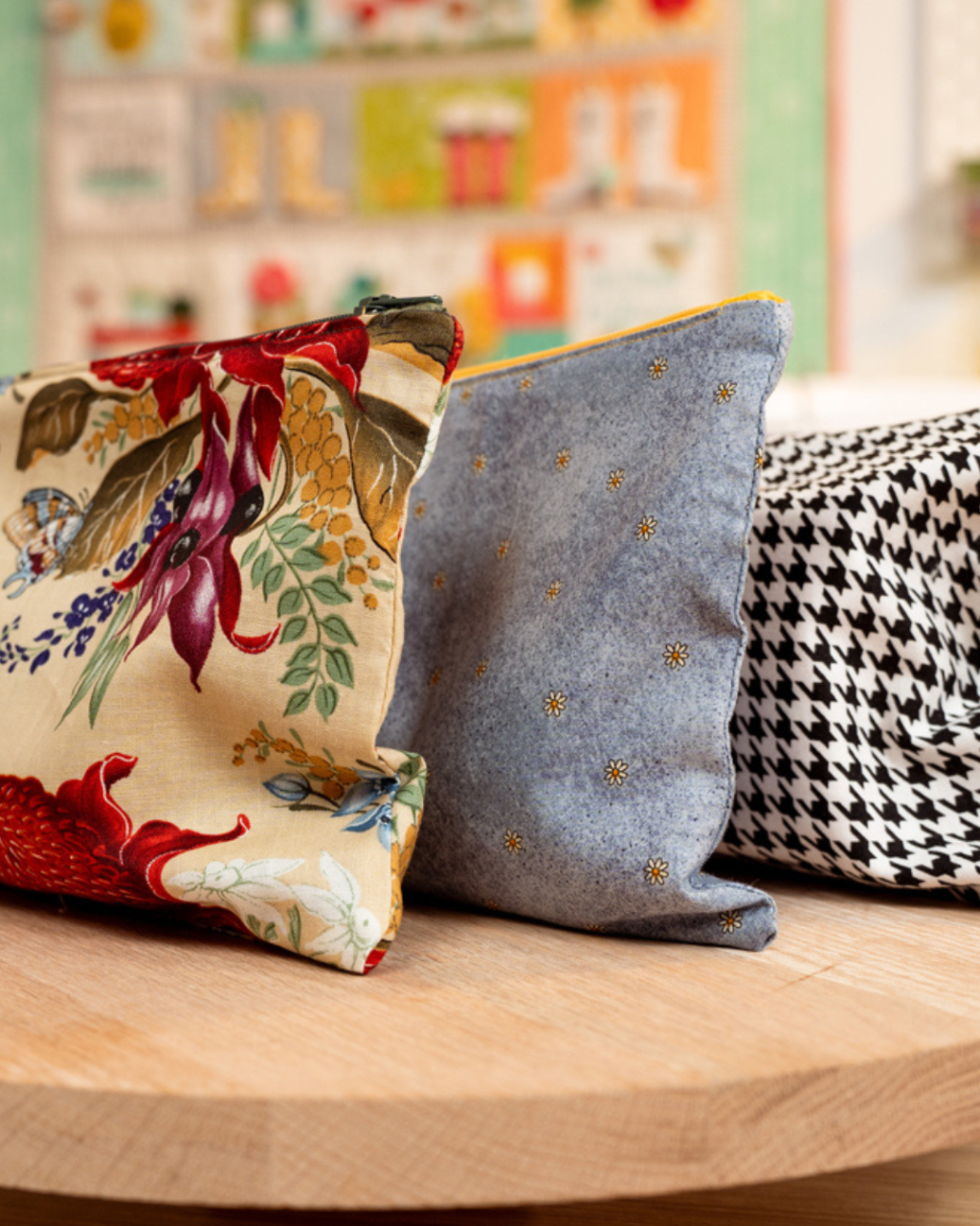 Make a zipper pouch - sewing workshop